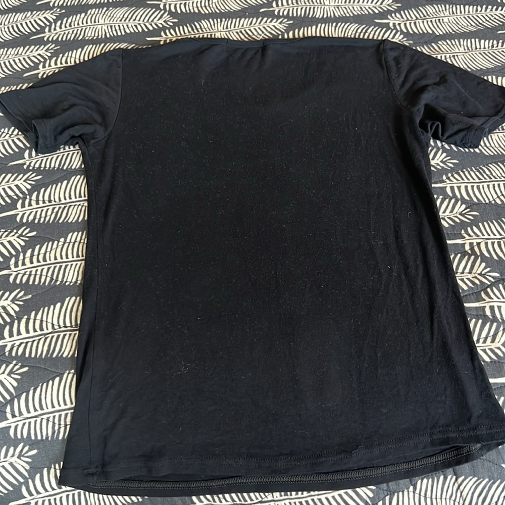 Vintage Dior tee with embellishments and floral designs. Size 44/12 US. - Picture 4 of 4